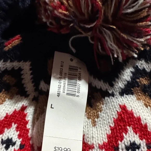 Old Navy Kids' Navy and Red Geometric Knit Hat - Picture 2 of 6